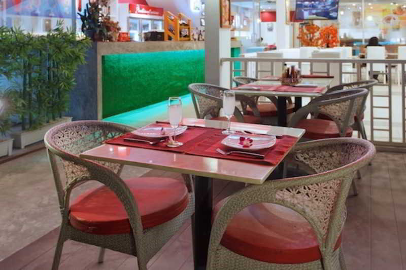 The Yim Siam Hotel Patong Exterior foto