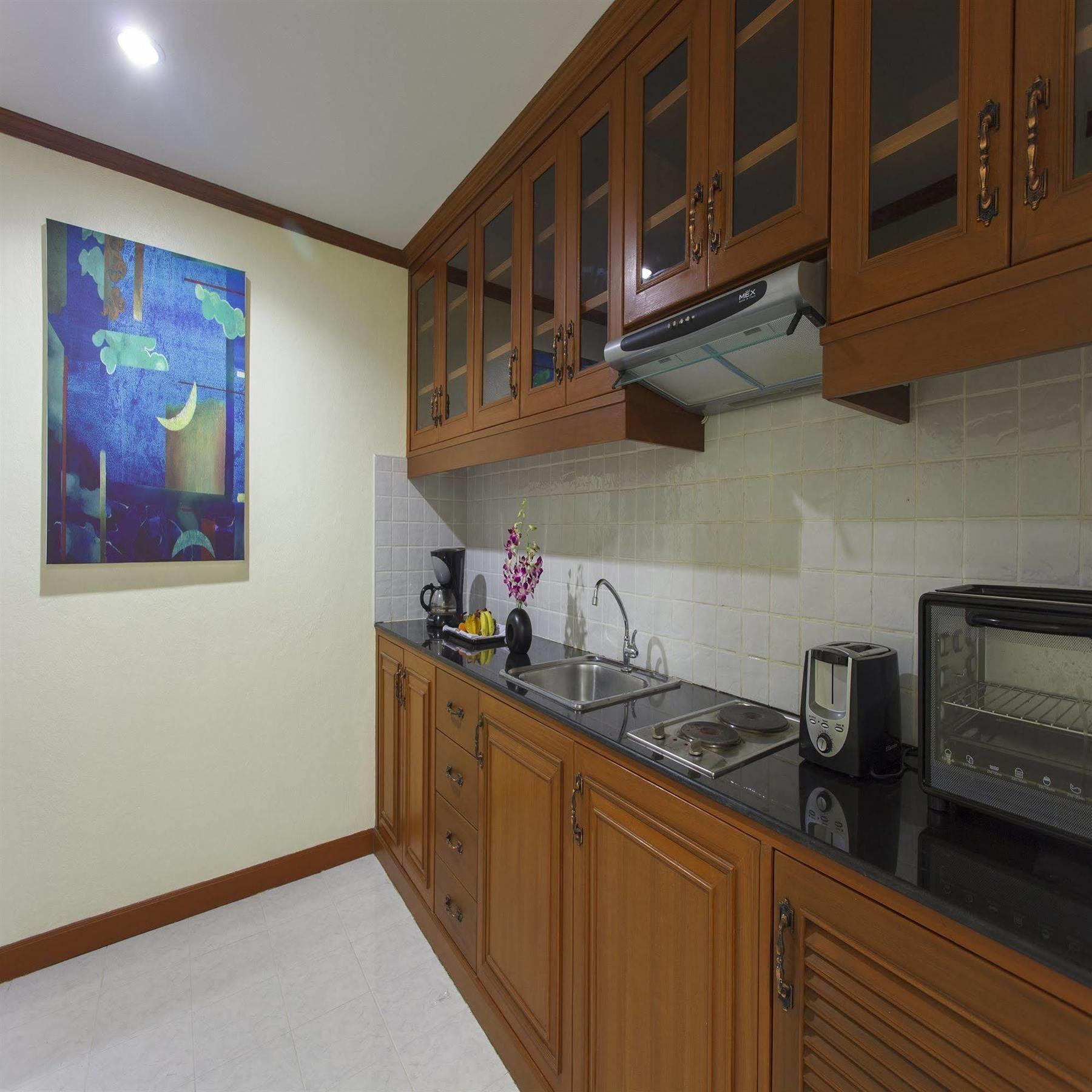 The Yim Siam Hotel Patong Exterior foto